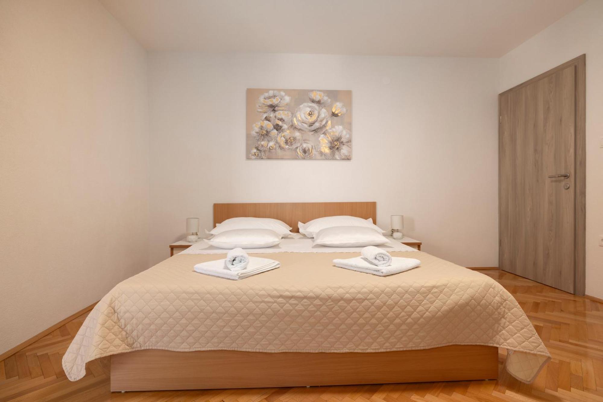 Apartmani Marta ทูแชพี ภายนอก รูปภาพ