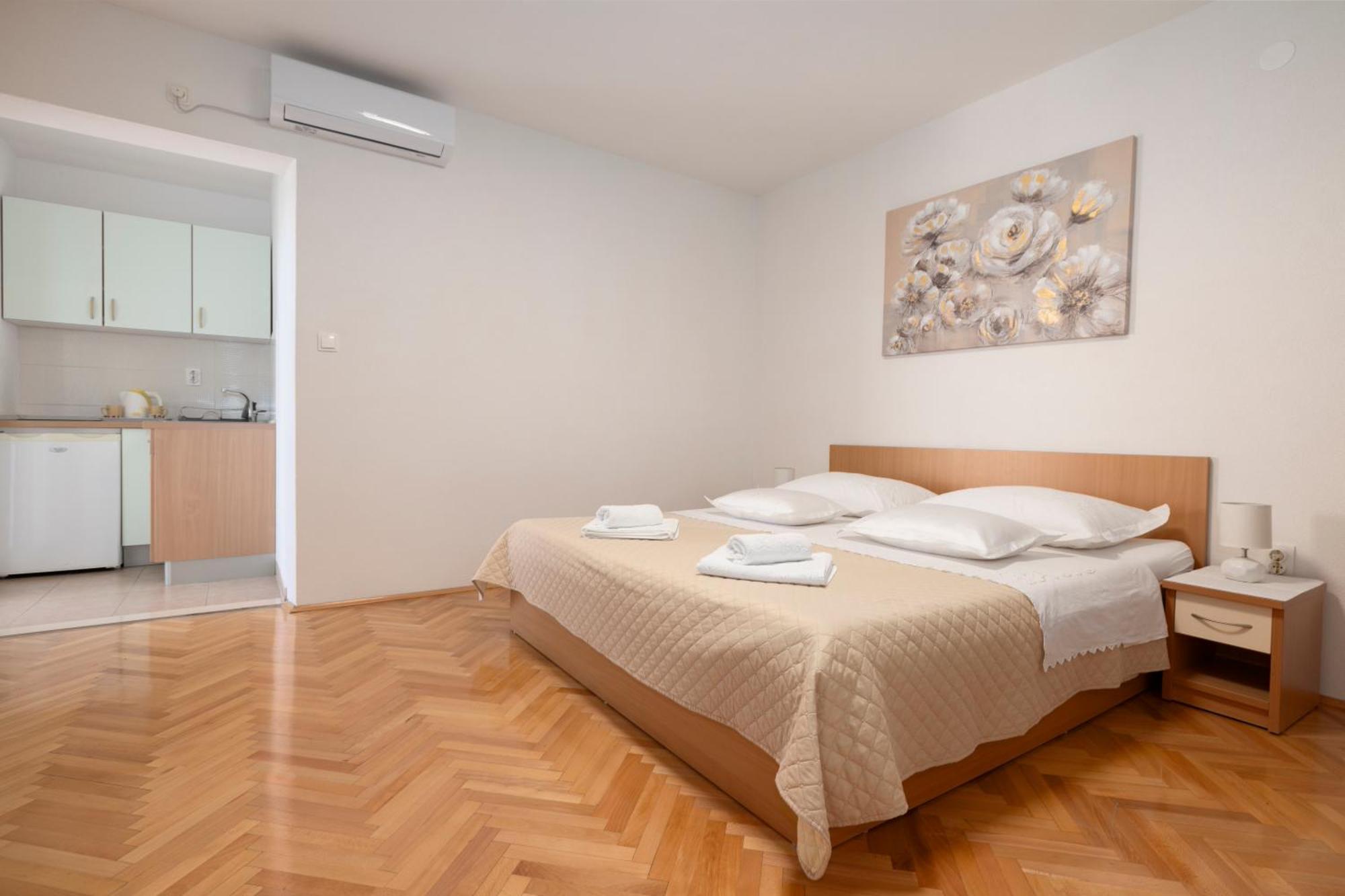 Apartmani Marta ทูแชพี ภายนอก รูปภาพ