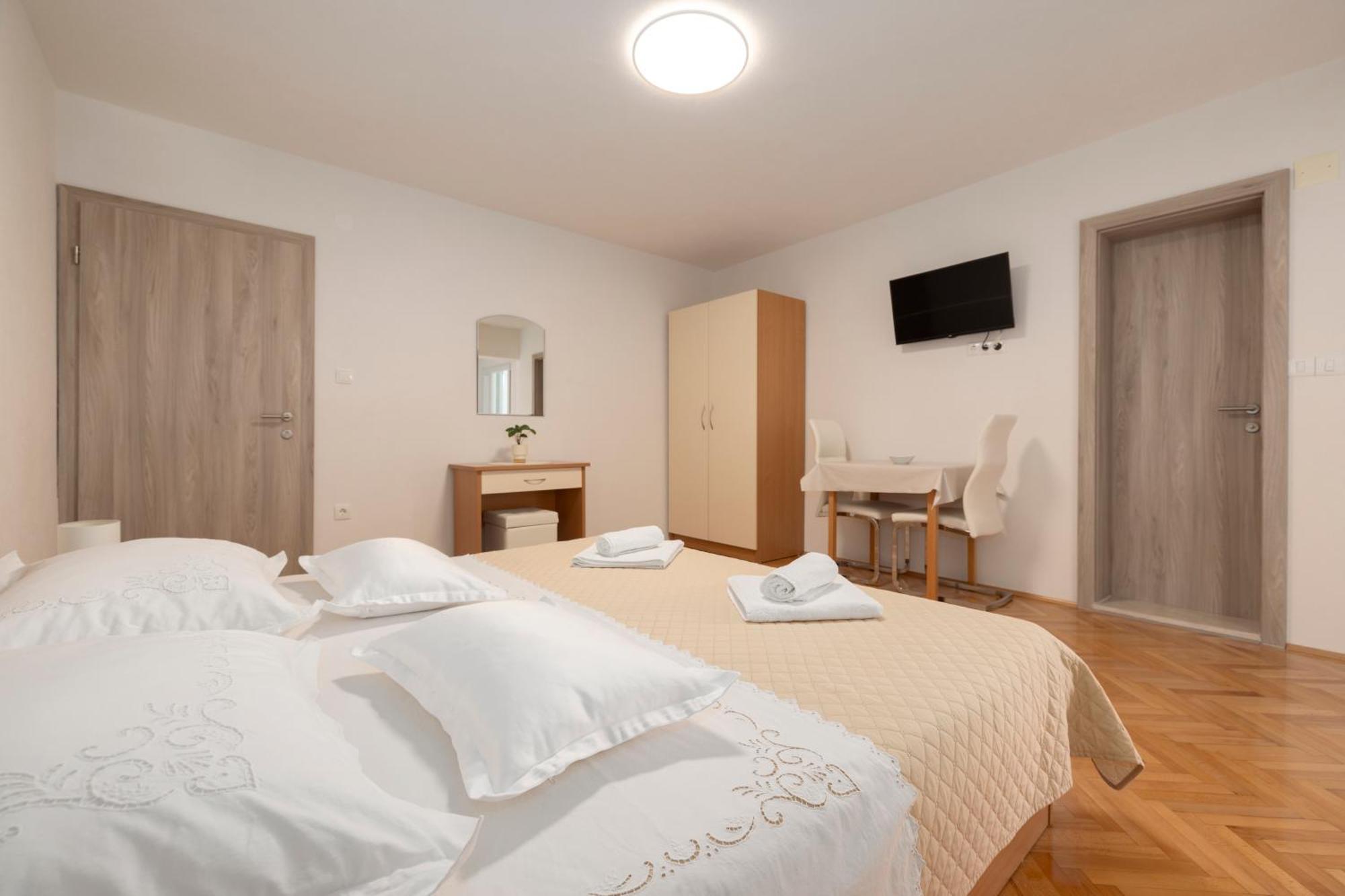 Apartmani Marta ทูแชพี ภายนอก รูปภาพ